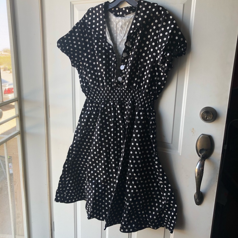 Super cute retro style dress fits 2x